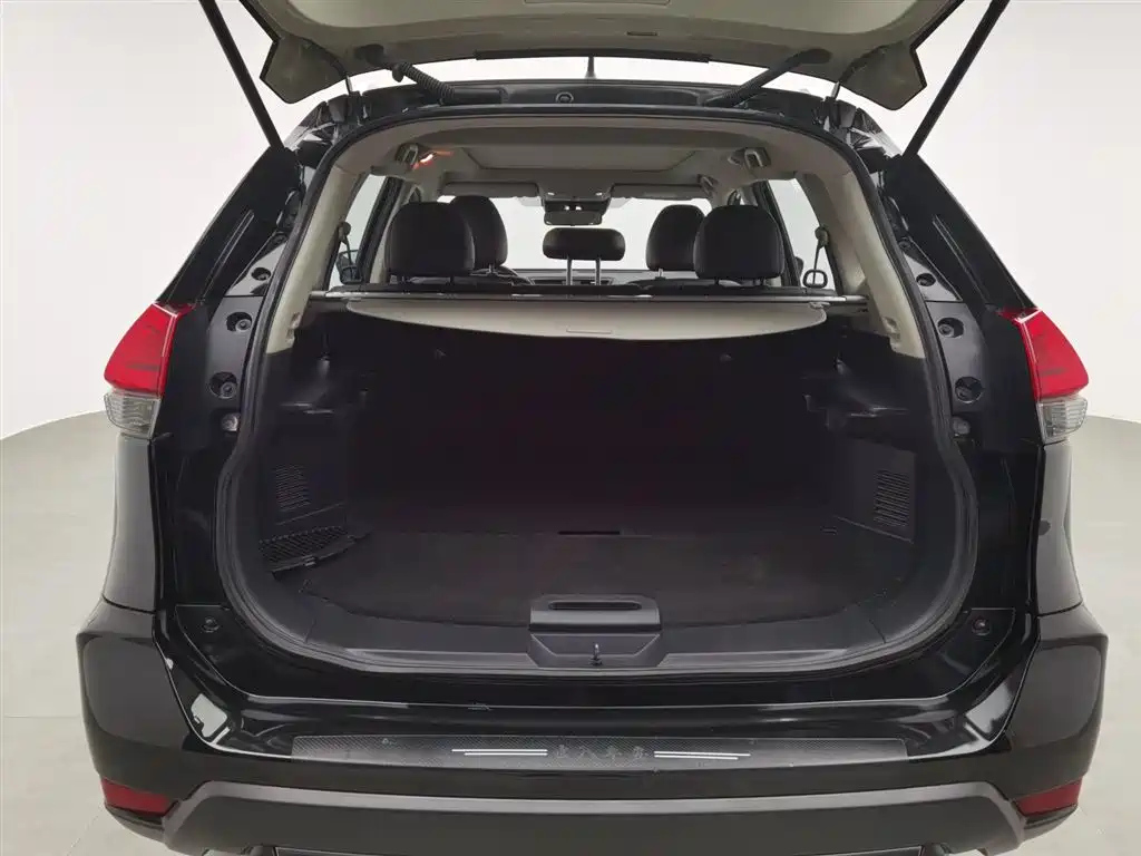 NISSAN X-TRAIL 2021