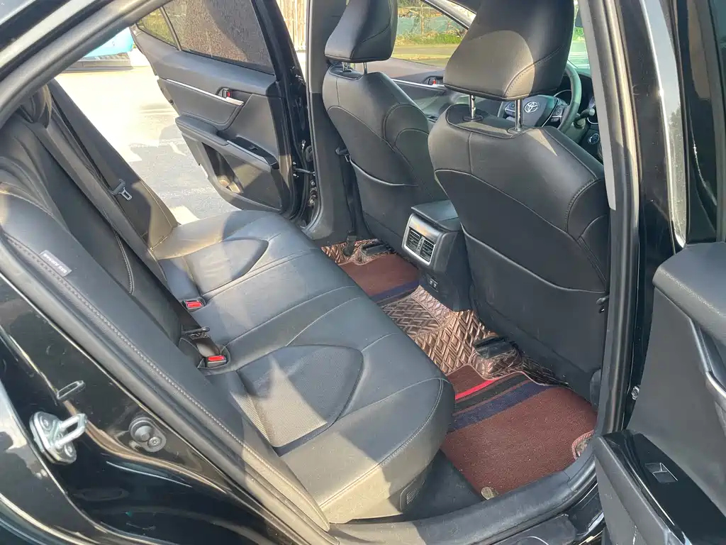 TOYOTA CAMRY 2022