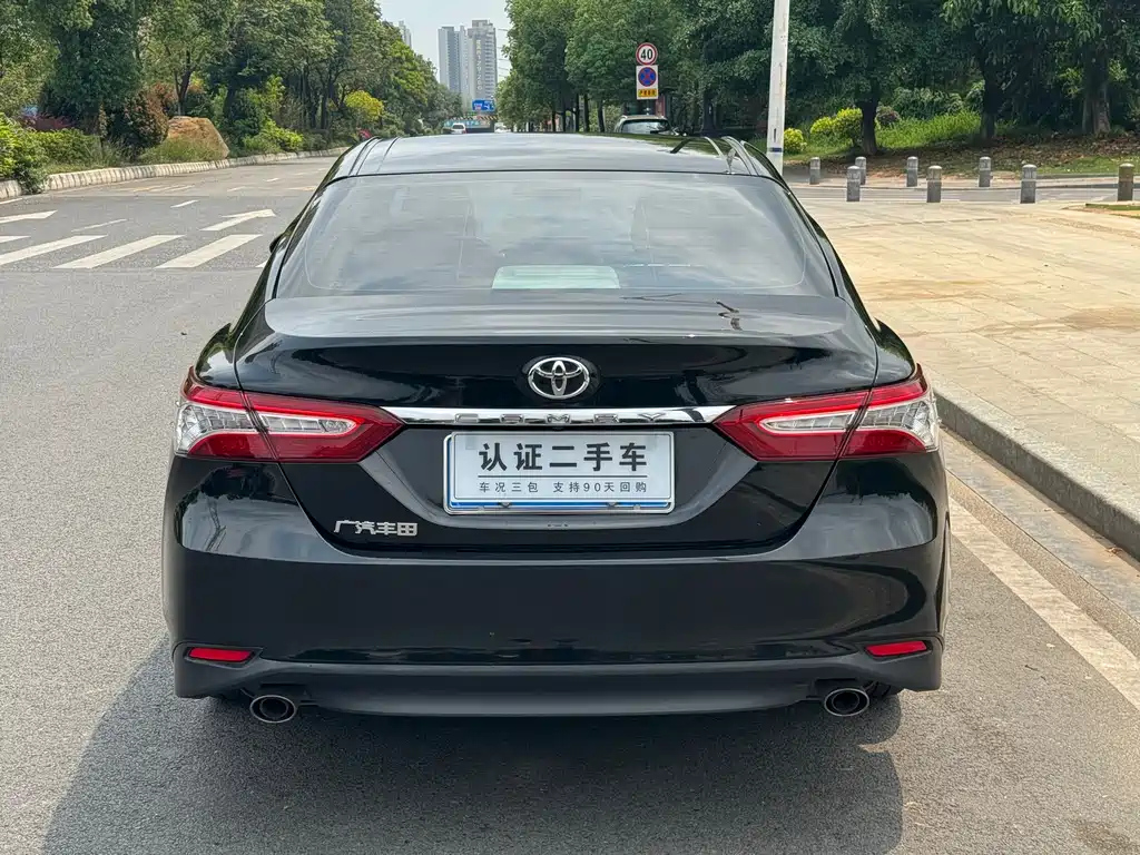 TOYOTA CAMRY 2021