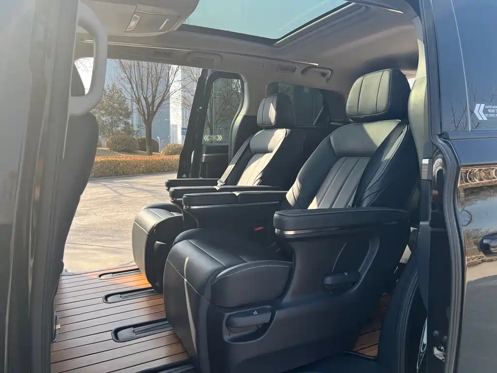 TRUMPCHI M8 2019