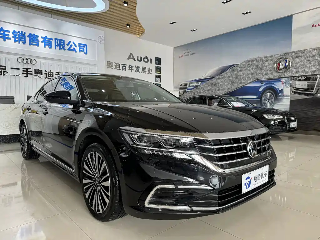 VOLKSWAGEN PASSAT 2021