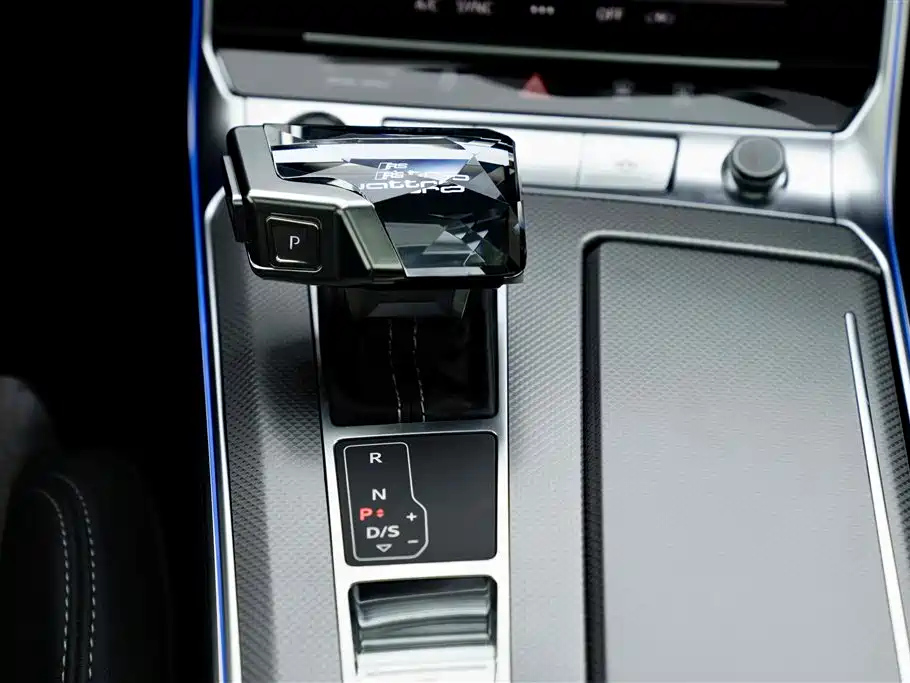 AUDI A6L 2023
