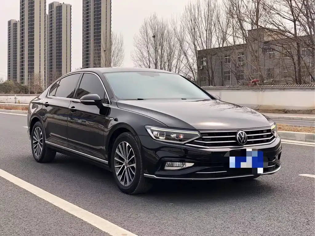VOLKSWAGEN MAGOTAN 2021