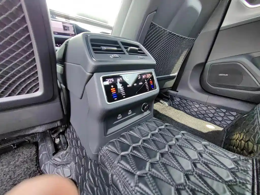 AUDI A6L 2023