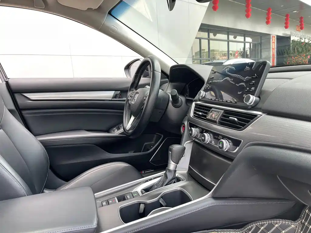 HONDA ACCORD 2021