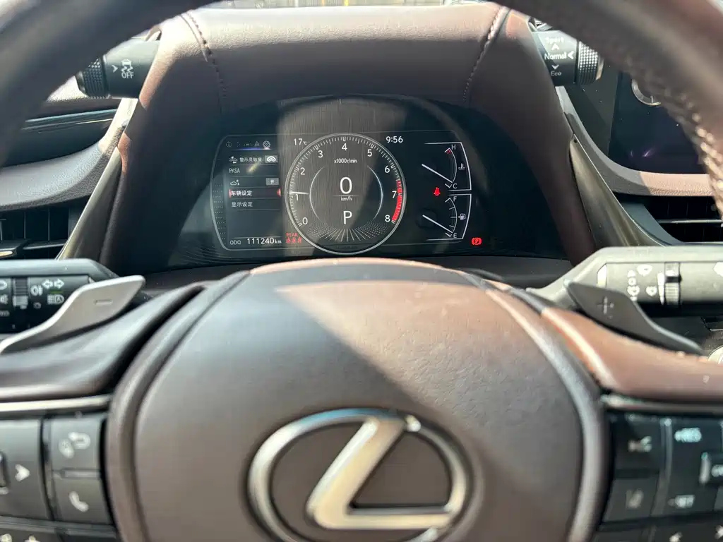 LEXUS ES 2021