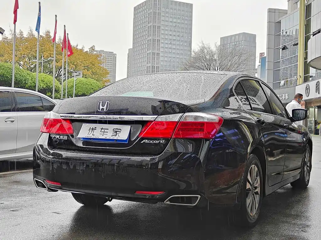 HONDA ACCORD 2015