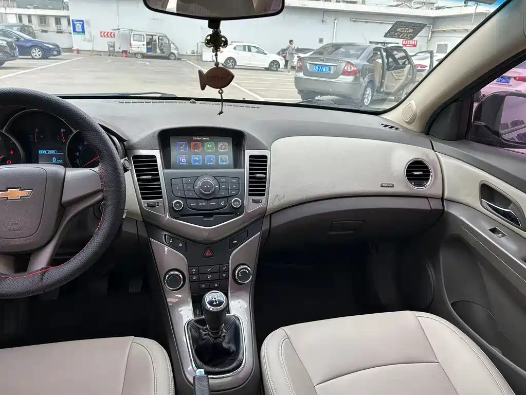 CHEVROLET CRUZE 2016