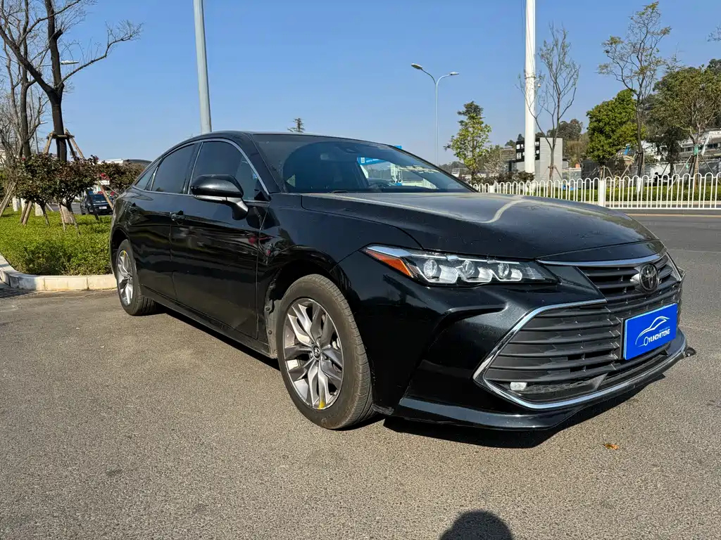 TOYOTA AVALON 2021
