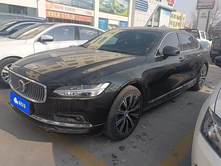 VOLVO S90 2021