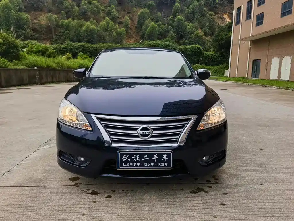 NISSAN SYLPHY 2013