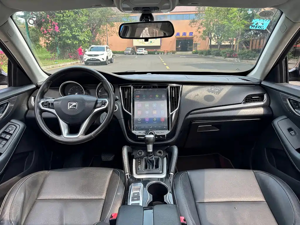 ZOTYE SR7 2016