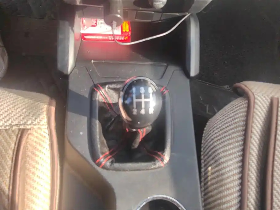 GEELY AUTO GEELY GX7 2014