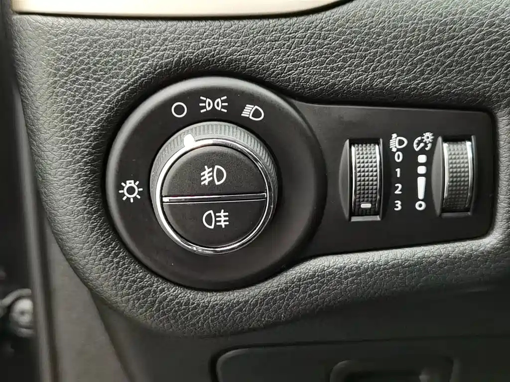 JEEP CHEROKEE 2017