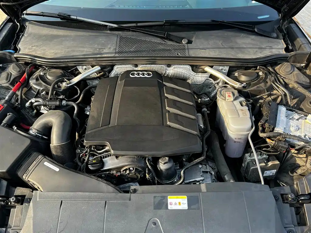 AUDI A6L 2021