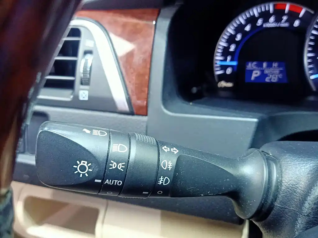 TOYOTA CAMRY 2013