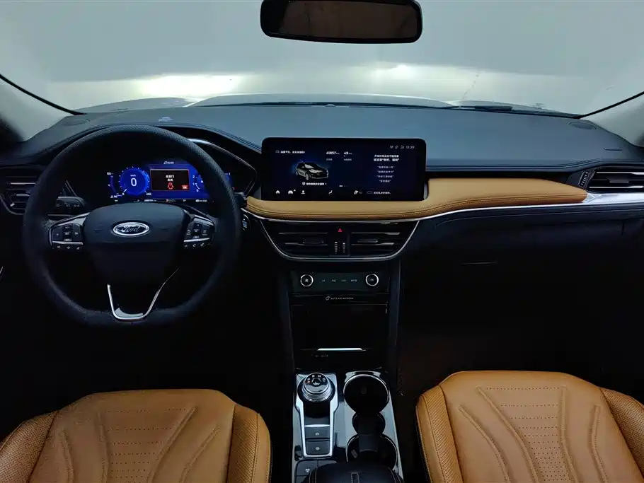 FORD ESCAPE 2021