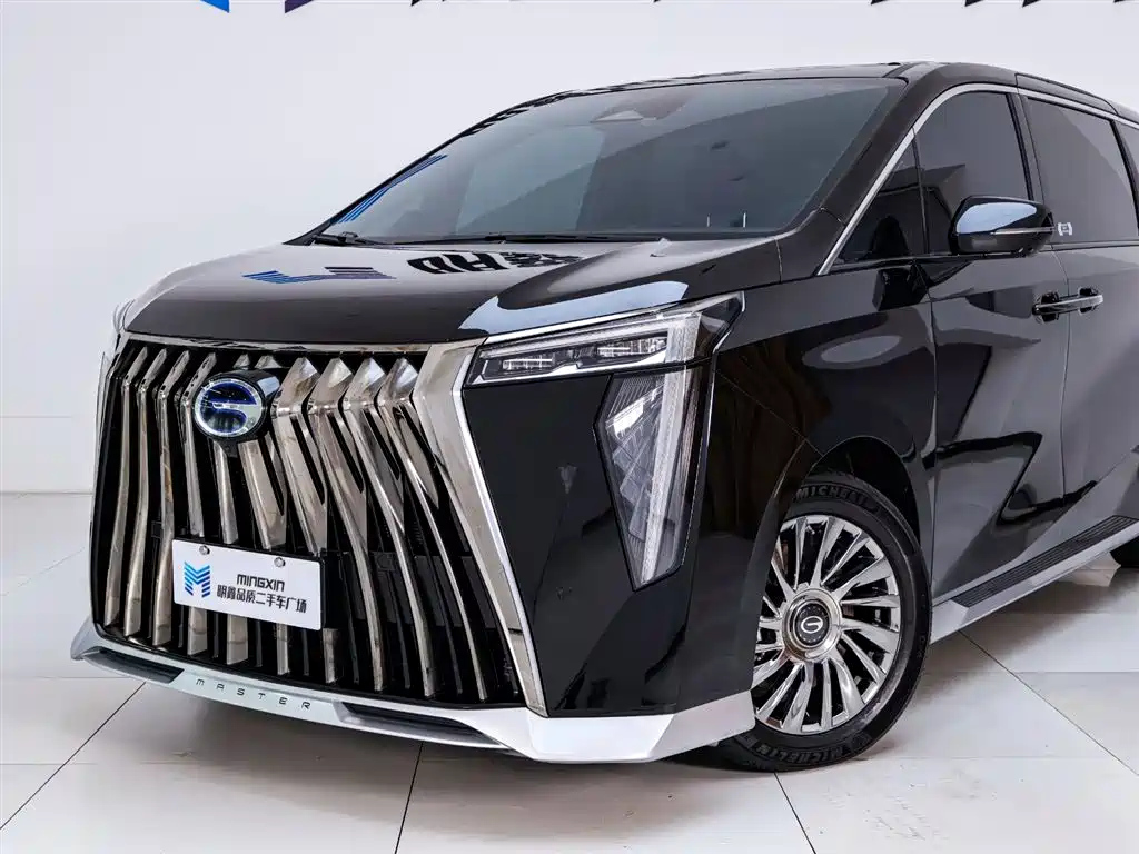 TRUMPCHI M8 2023