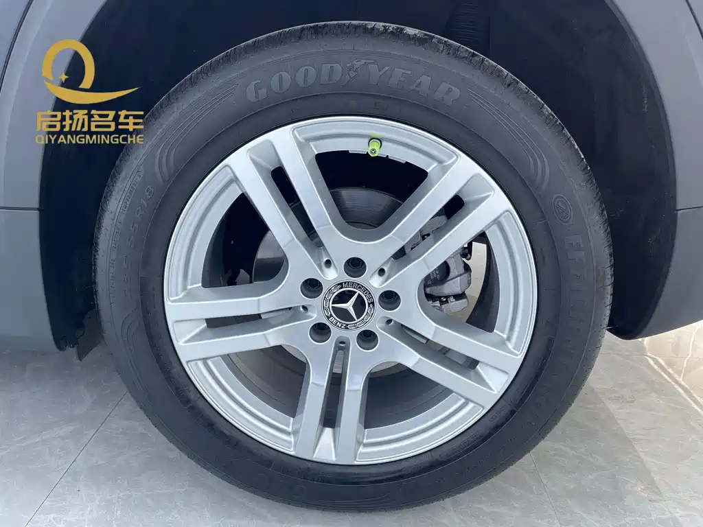 MERCEDES BENZ GLB 2022