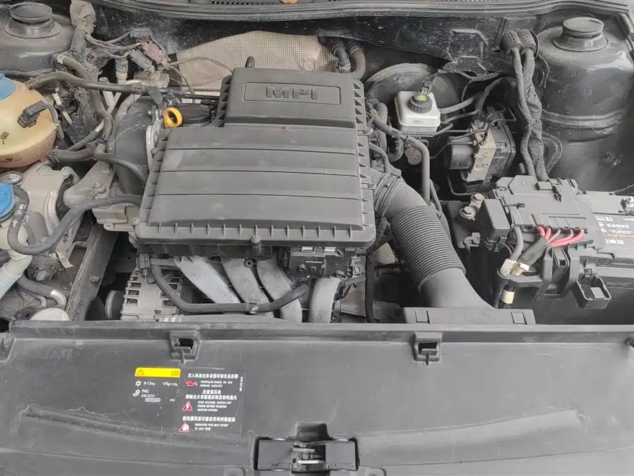 VOLKSWAGEN LAVIDA 2016