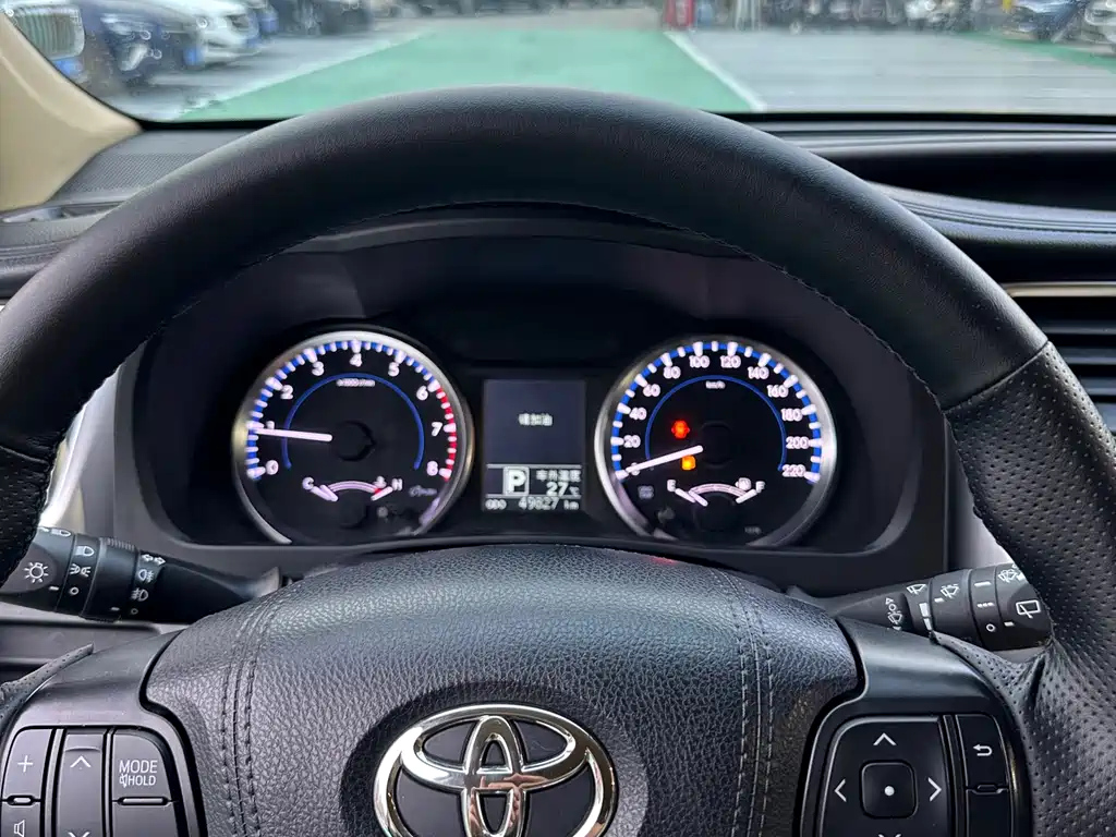 TOYOTA HIGHLANDER 2020