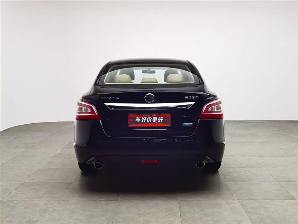 NISSAN TEANA 2014