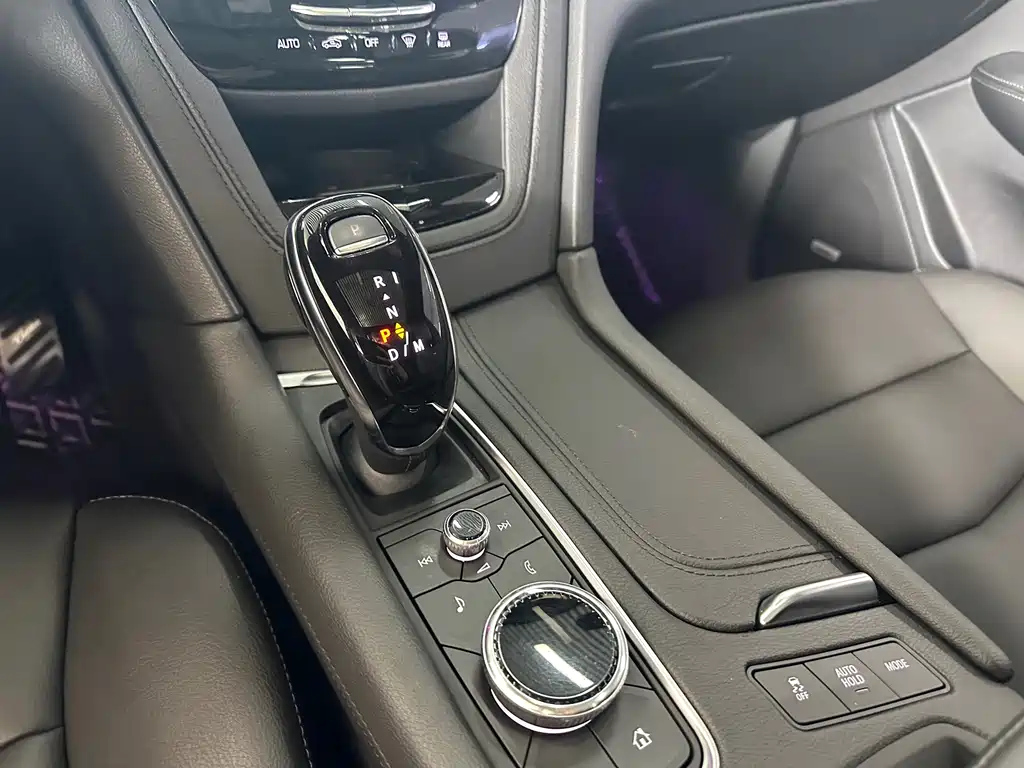 CADILLAC XT6 2020