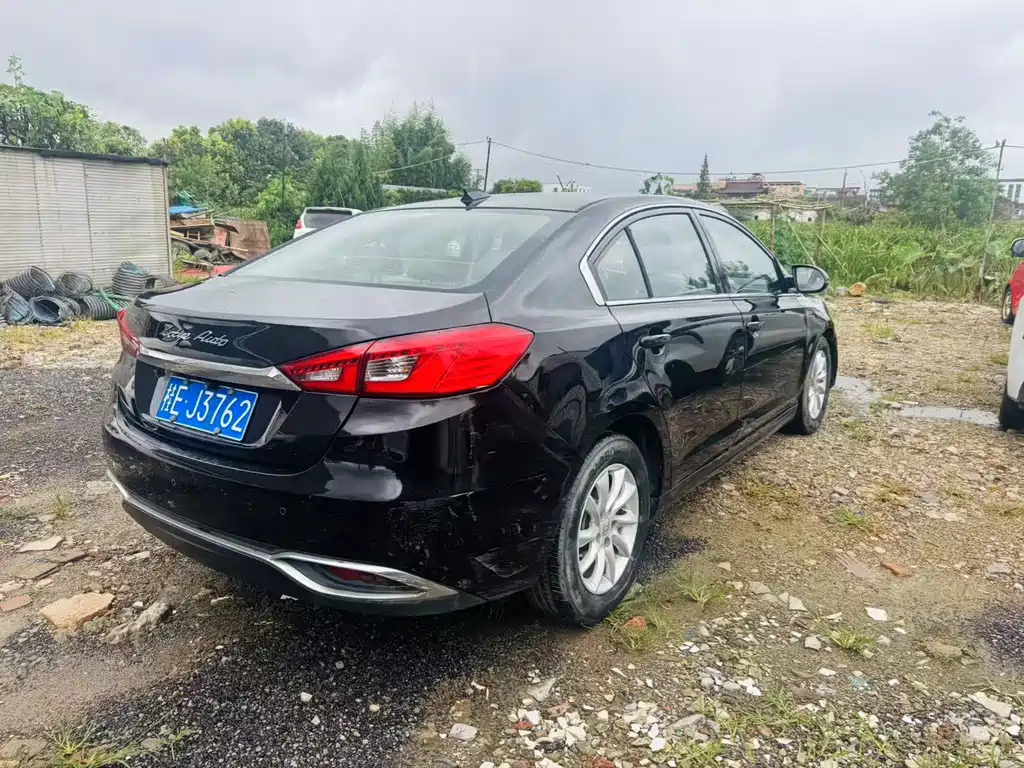 ZOTYE Z560 2017