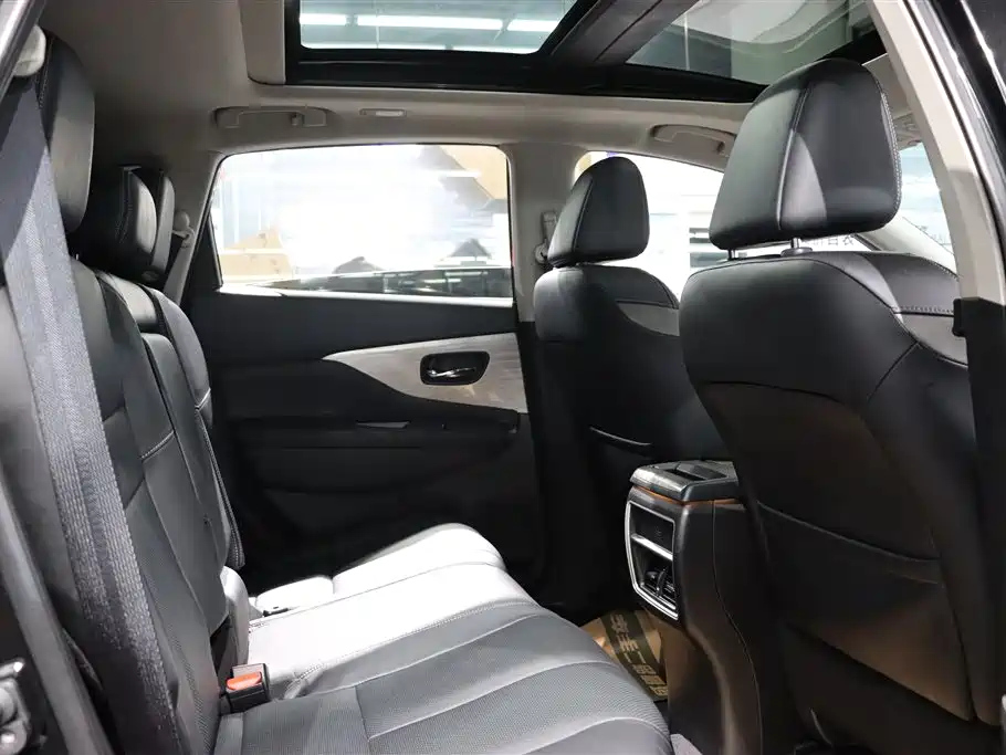 NISSAN MURANO 2022
