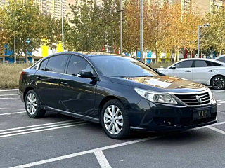RENAULT 纬度 2012