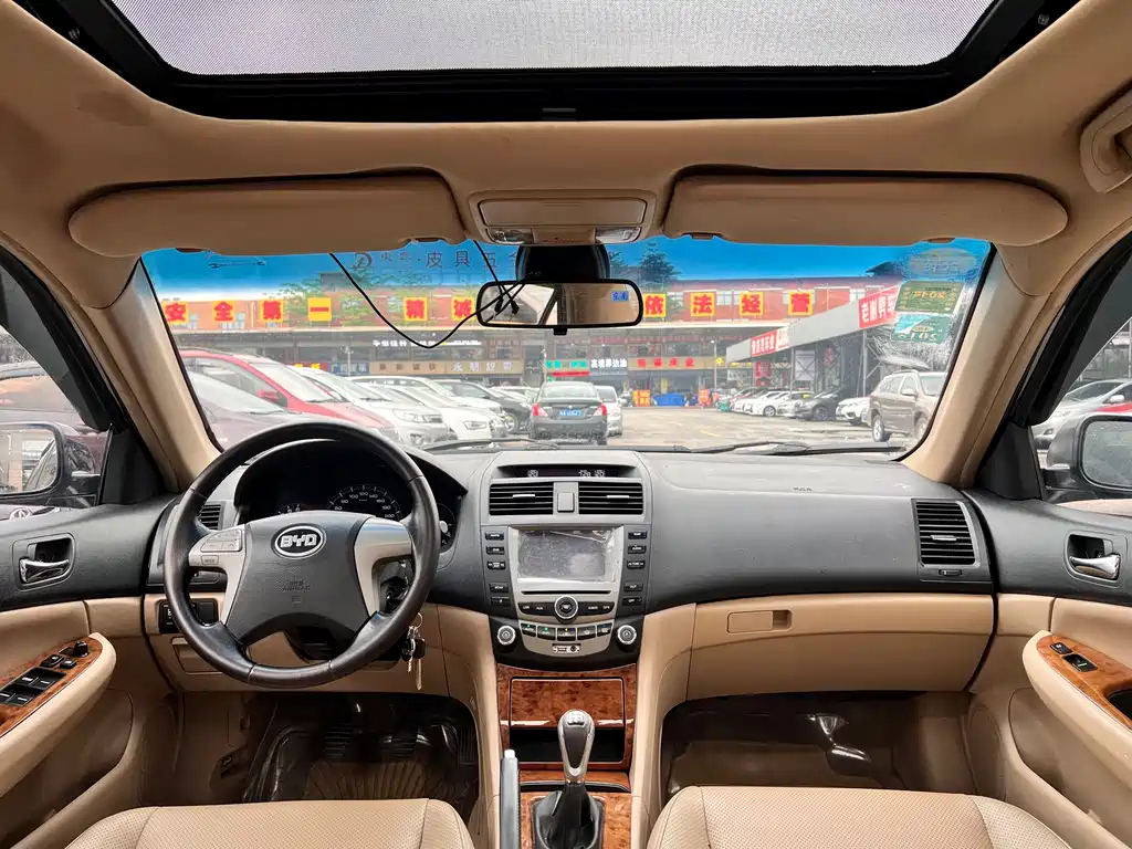 BYD F6 2010