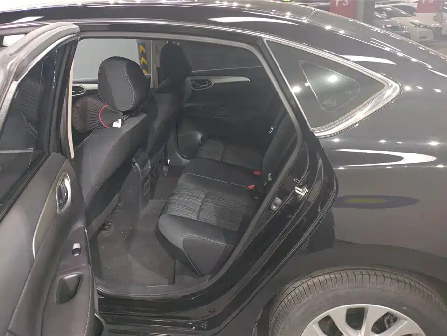 NISSAN SYLPHY 2021
