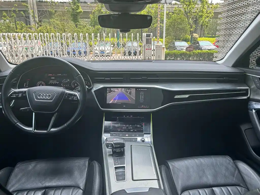 AUDI A6L 2020
