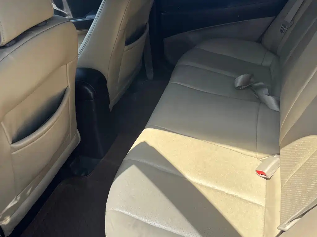 HYUNDAI CELESTA 2012