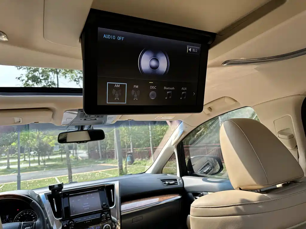 TOYOTA ALPHARD 2016