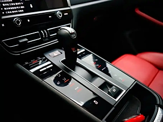 PORSCHE MACAN 2022 YEAR MACAN 2.0T 2022