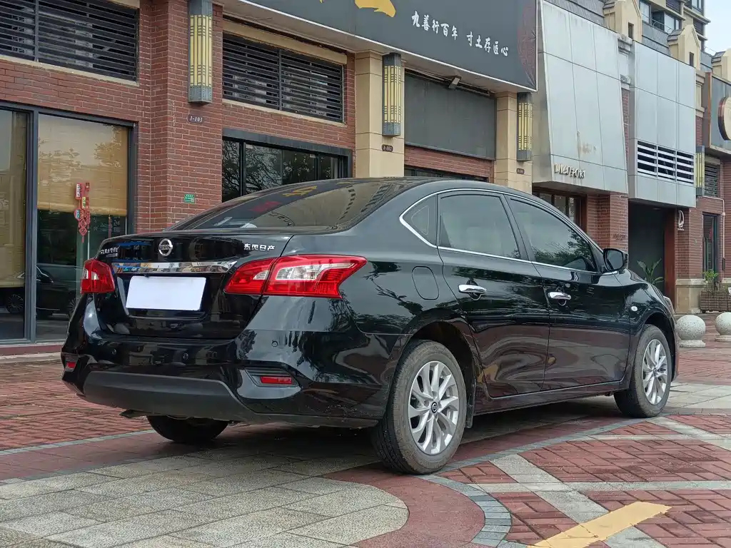 NISSAN SYLPHY 2022