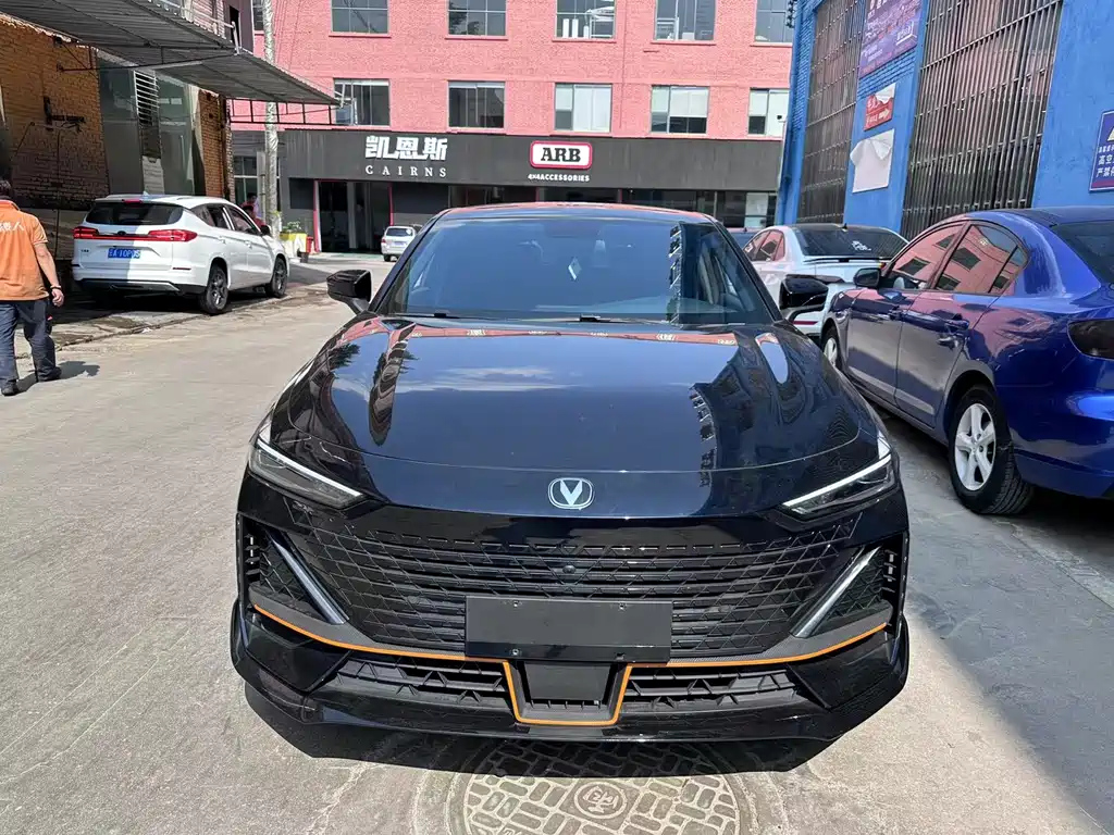 CHANGAN UNI-V 2022