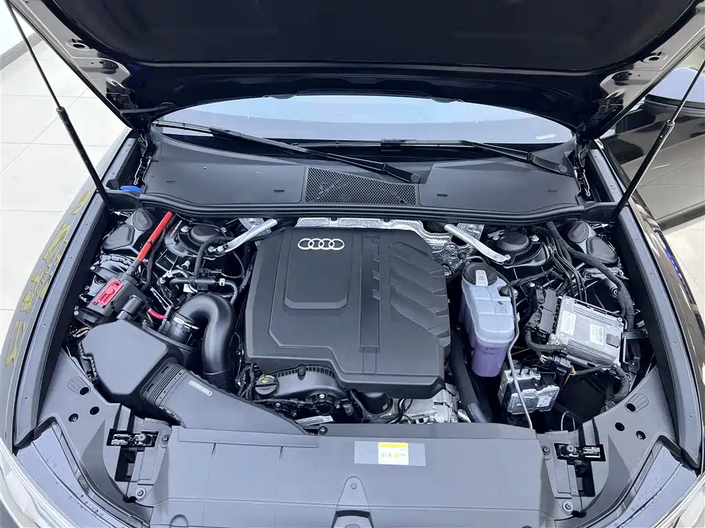 AUDI A6L 2024