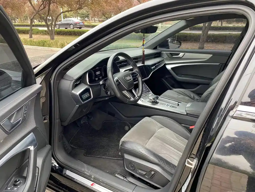 AUDI A6L 2021