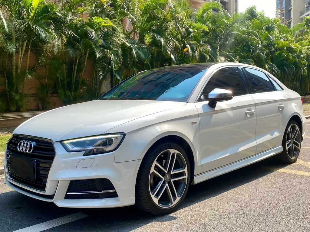 AUDI A3 2018