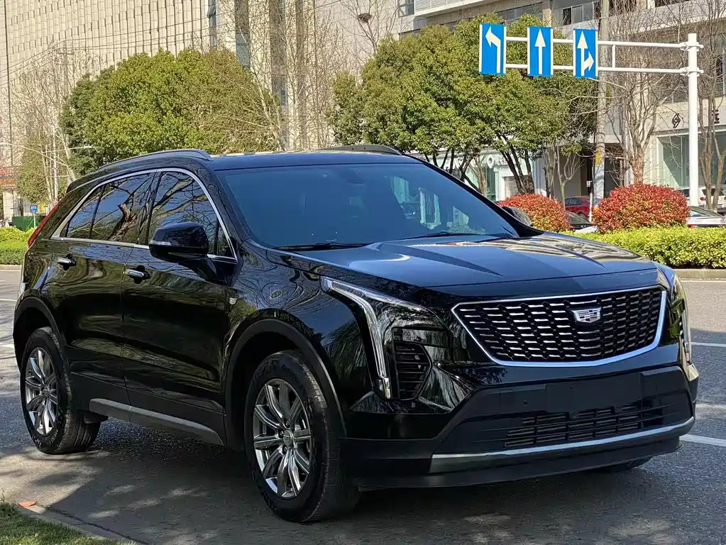 CADILLAC XT4 2021