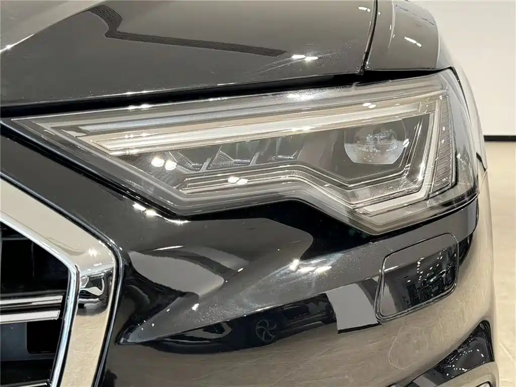 AUDI A6L 2023