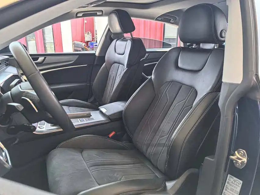 AUDI A7L 2023
