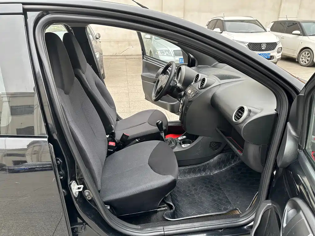 BYD F0 2013