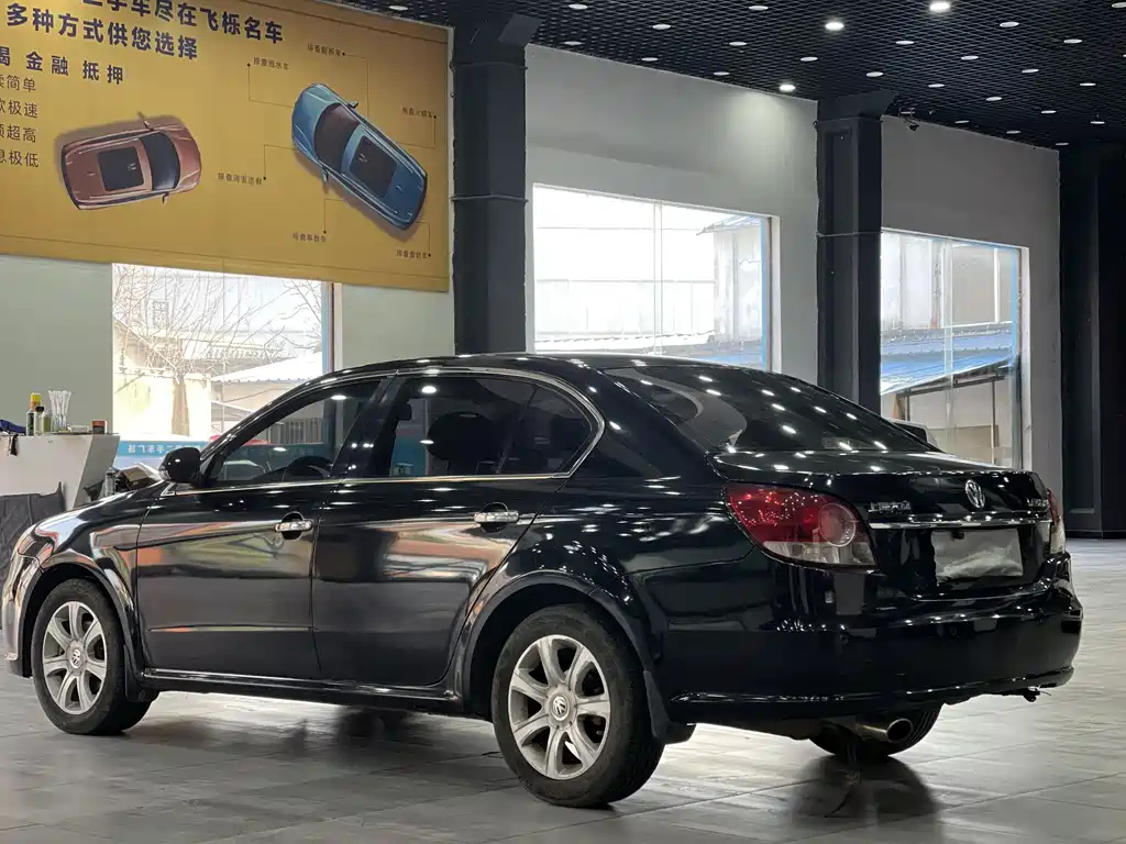 VOLKSWAGEN LAVIDA 2011