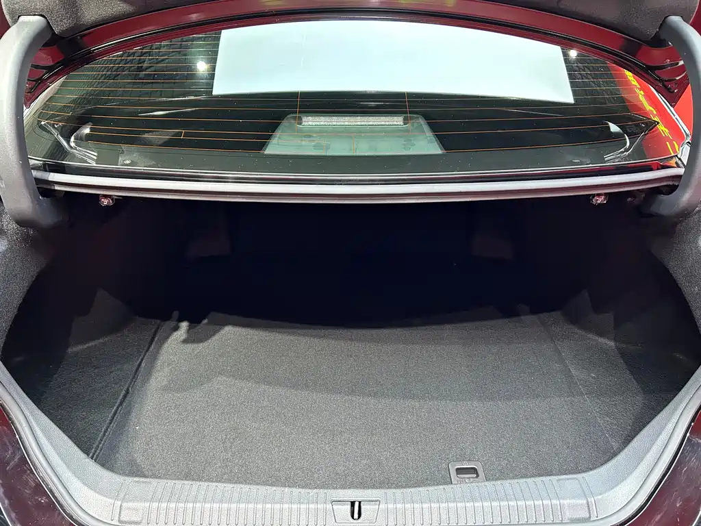 TOYOTA AVALON 2021