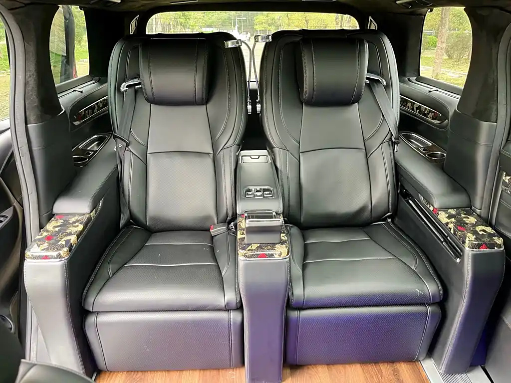 TOYOTA ALPHARD 2018