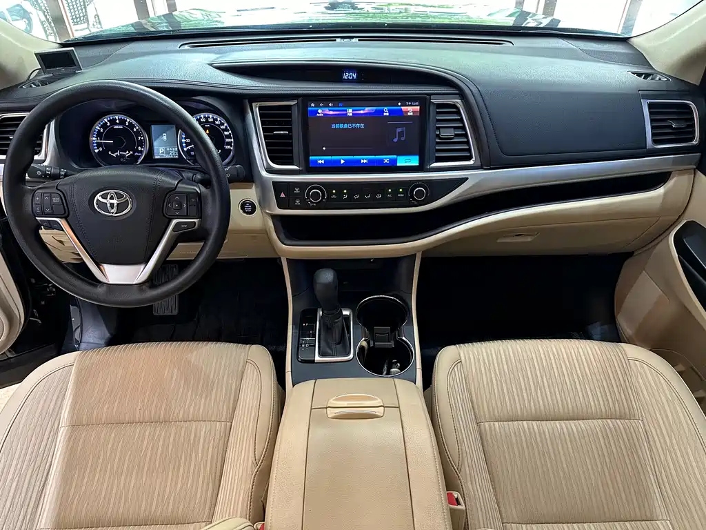TOYOTA HIGHLANDER 2019