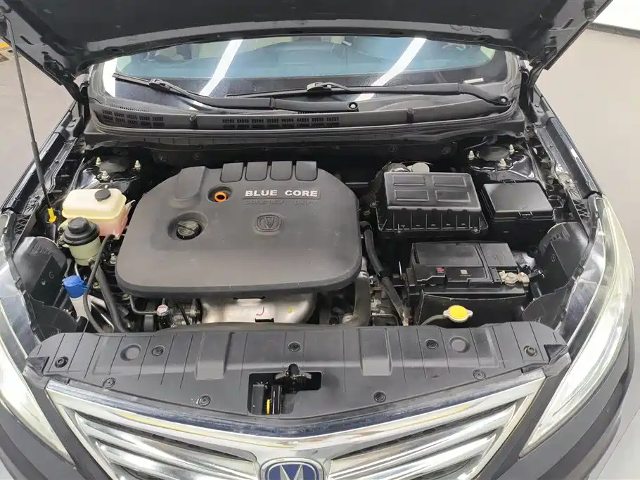 CHANGAN EADO 2016